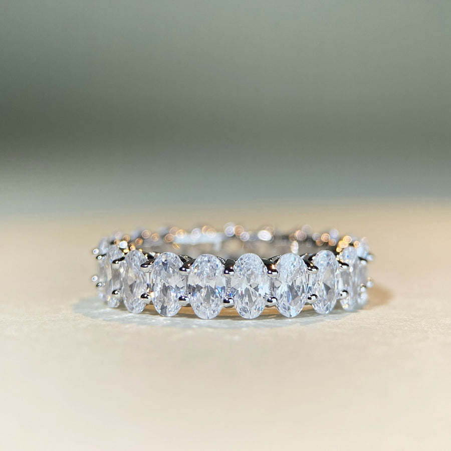 ring in silver