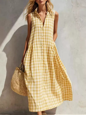 midi dress in Yellow with gingham and buttoned