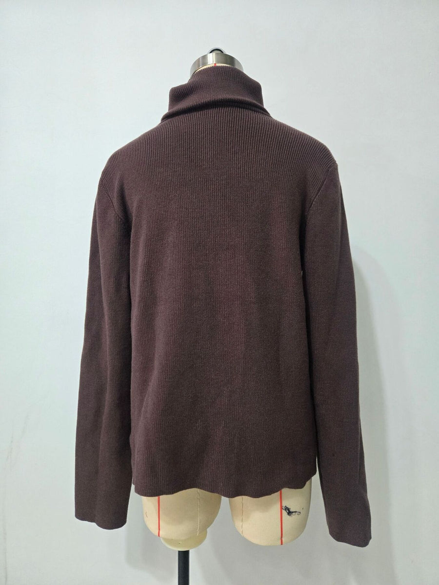 chocolate brown zip-up sweater with stretch and long sleeve