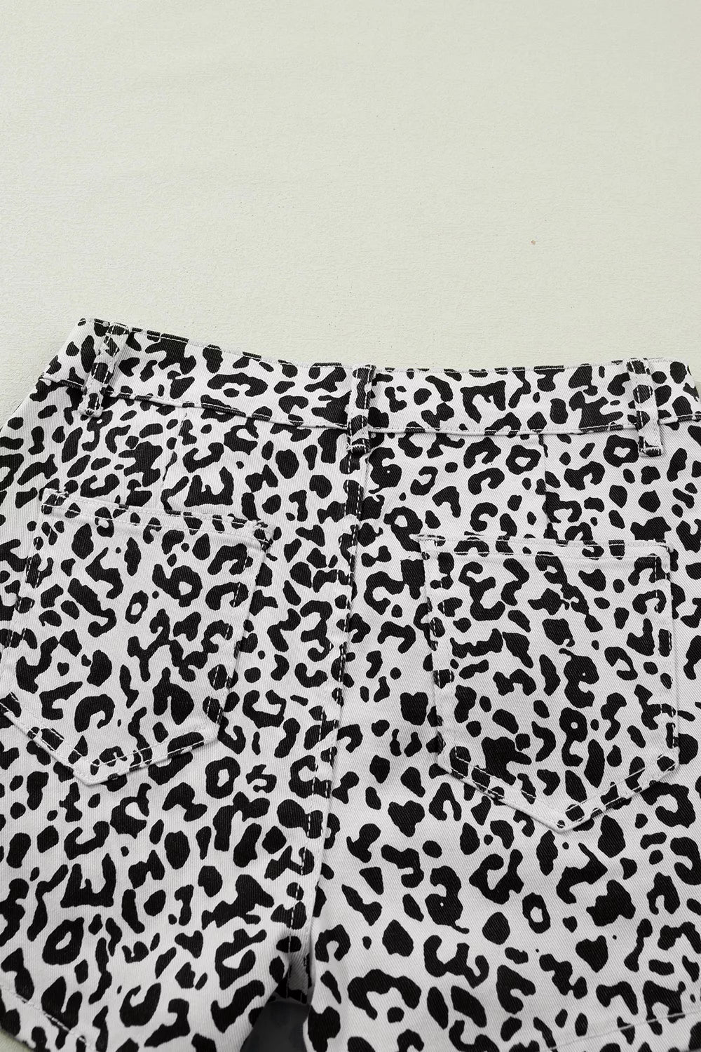 white denim shorts with stretch and N/A