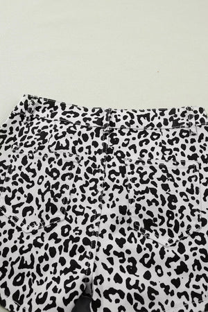 white denim shorts with stretch and N/A