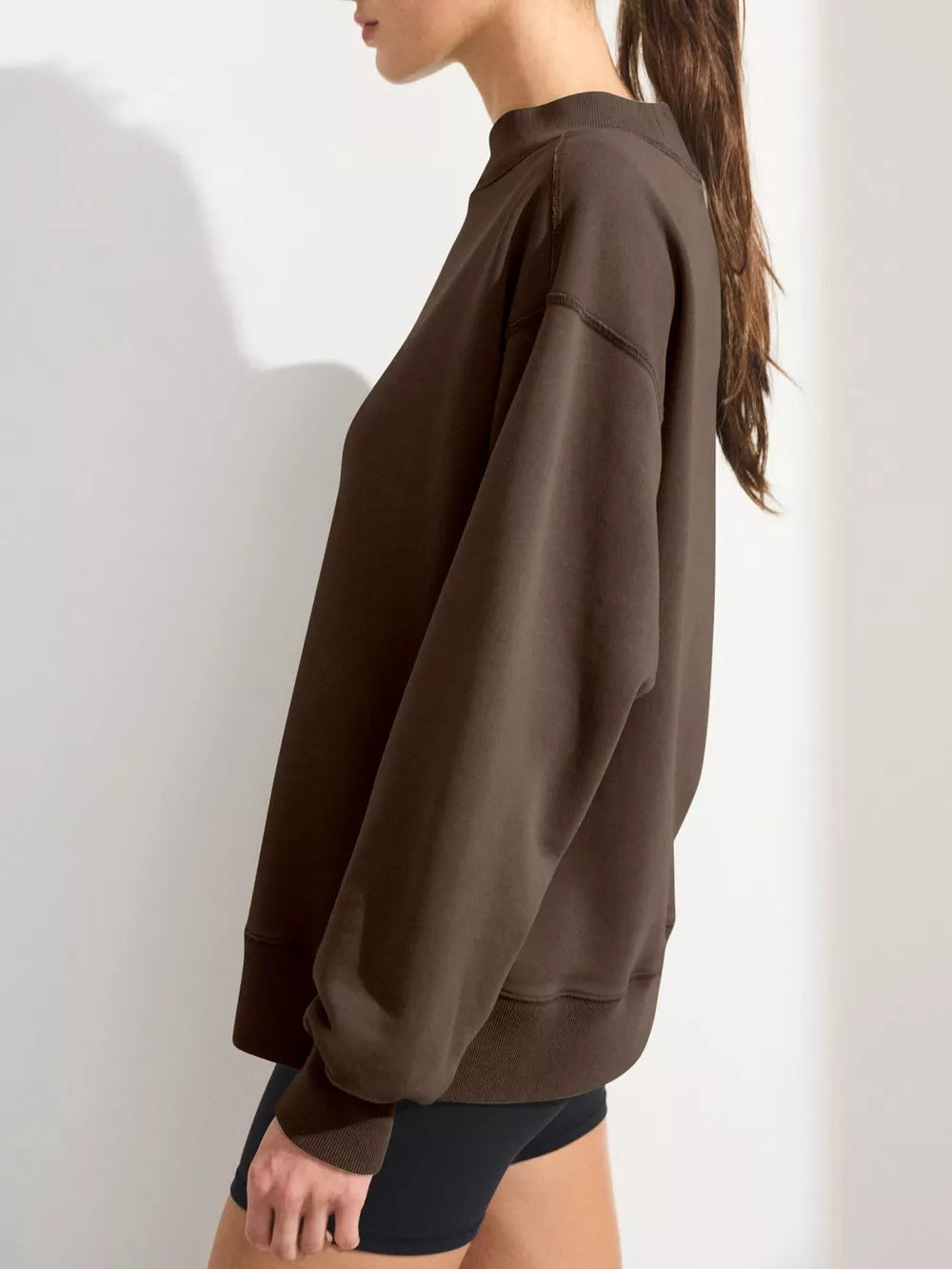 80％ polyester, 20％ viscose Care instructions: Machine wash cold sweatshirt in Red with oversized silhouette