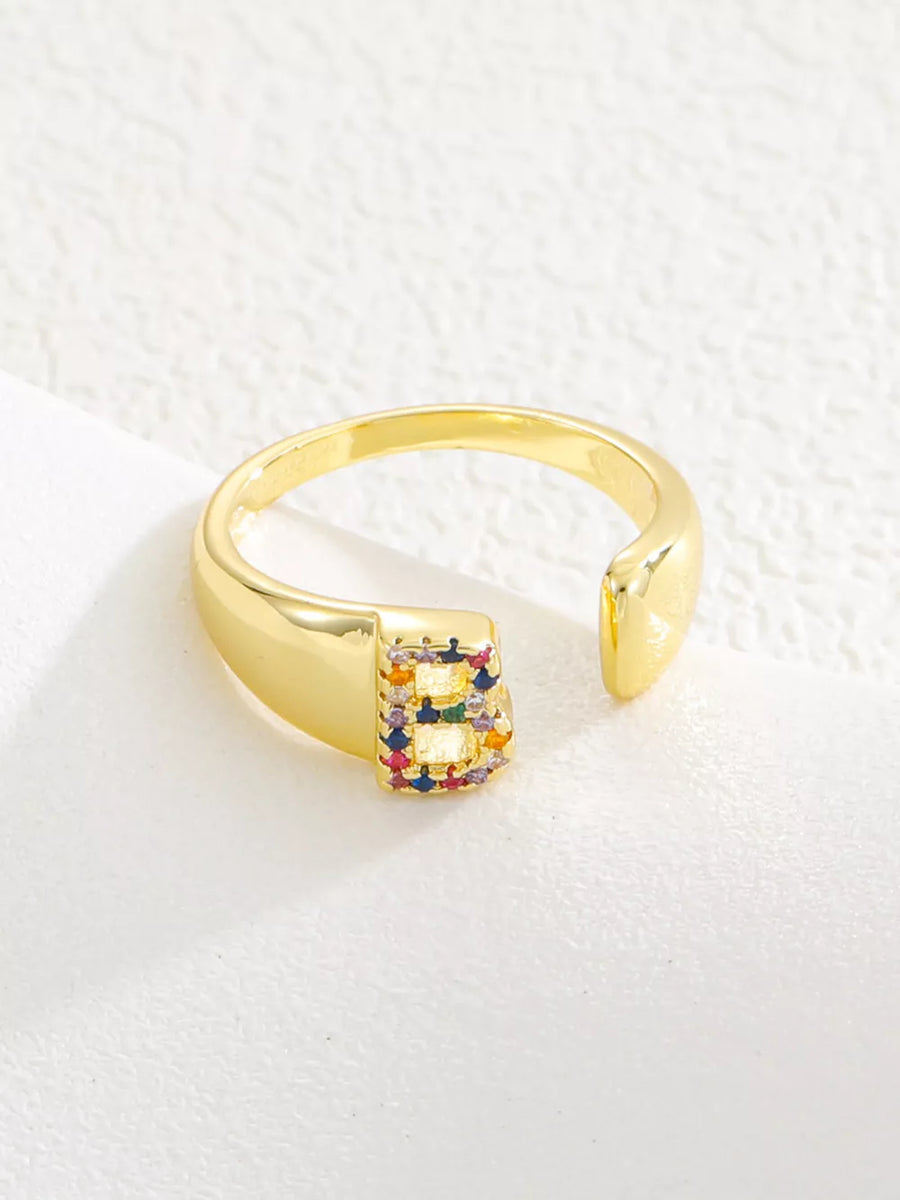 18k Gold-plated Zircon Letter Ring in H with gold-plated