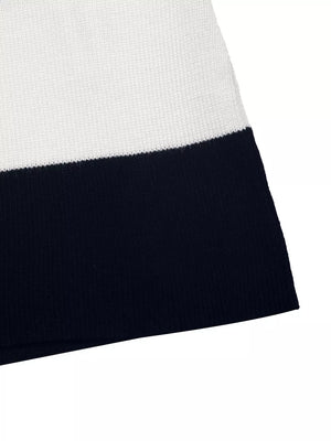cardigan in black with buttoned and hip-length