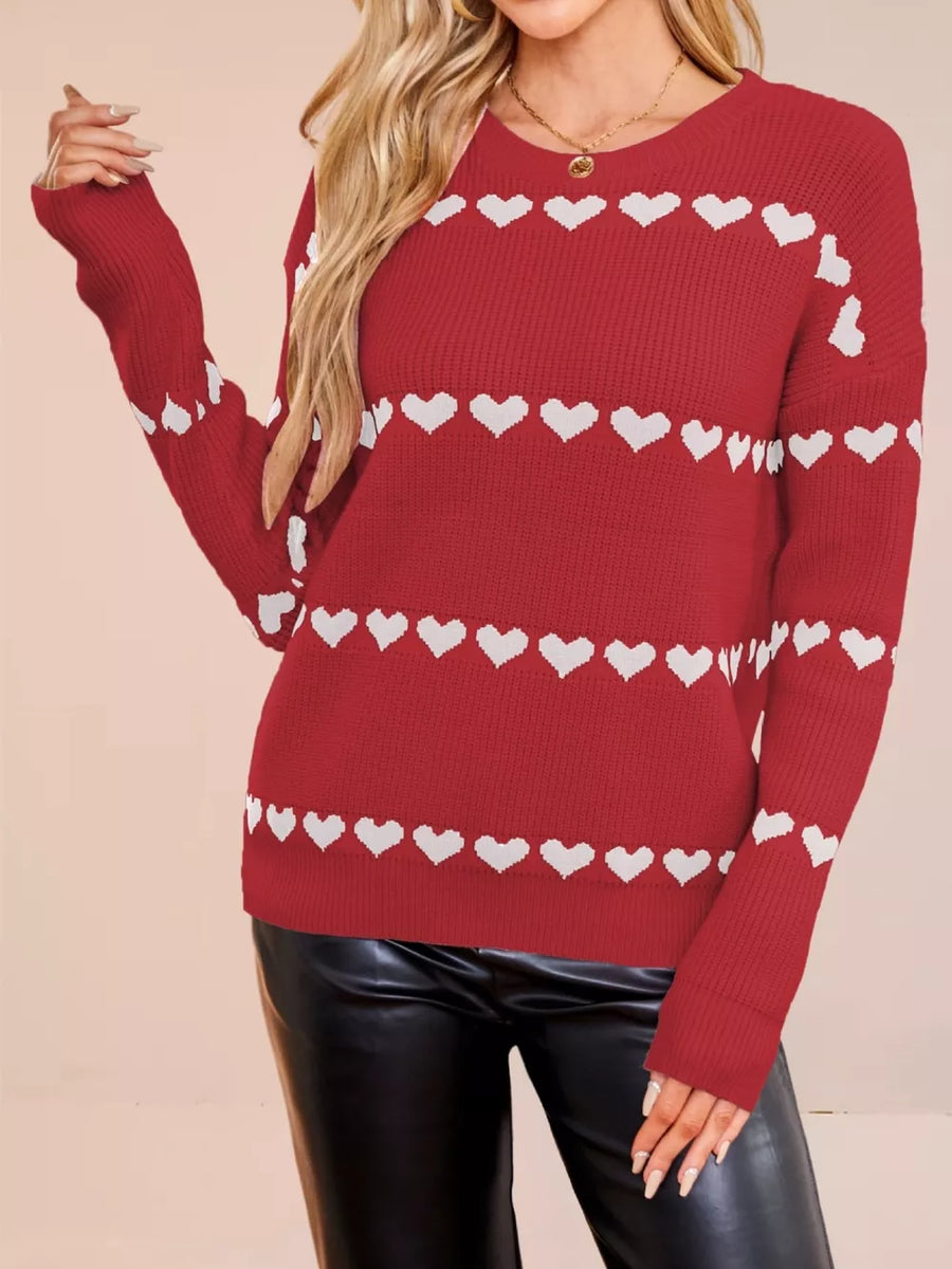 romantic pullover sweater in Black with crew neck