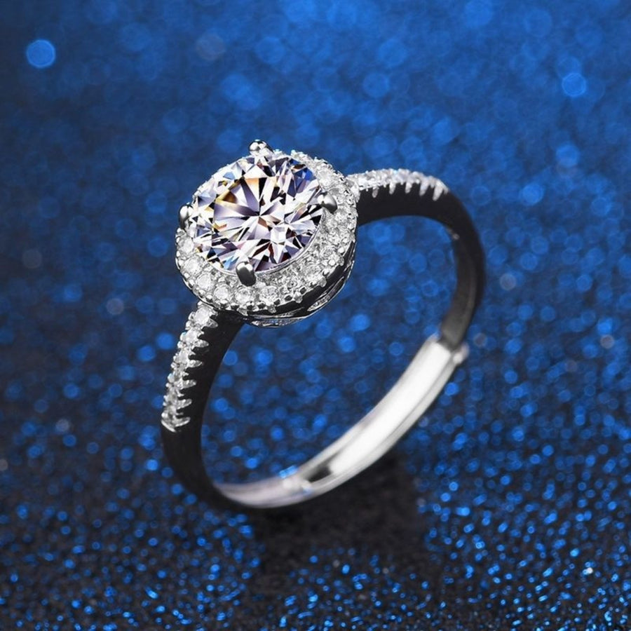 925 sterling silver,Moissanite Carat weight: 1CT Care instructions: Avoid wearin ring in clear with fitted silhouette