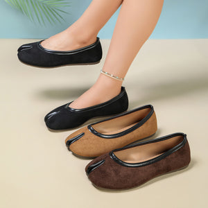 flats in black featuring split-toe and ballet flat fit