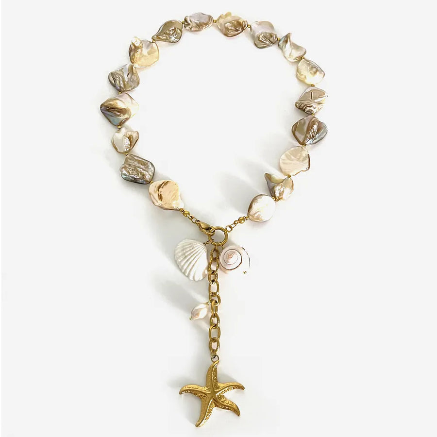 coastal necklace in ivory with crew neck
