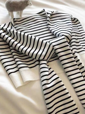 White and black striped acrylic sweater with tie front detail