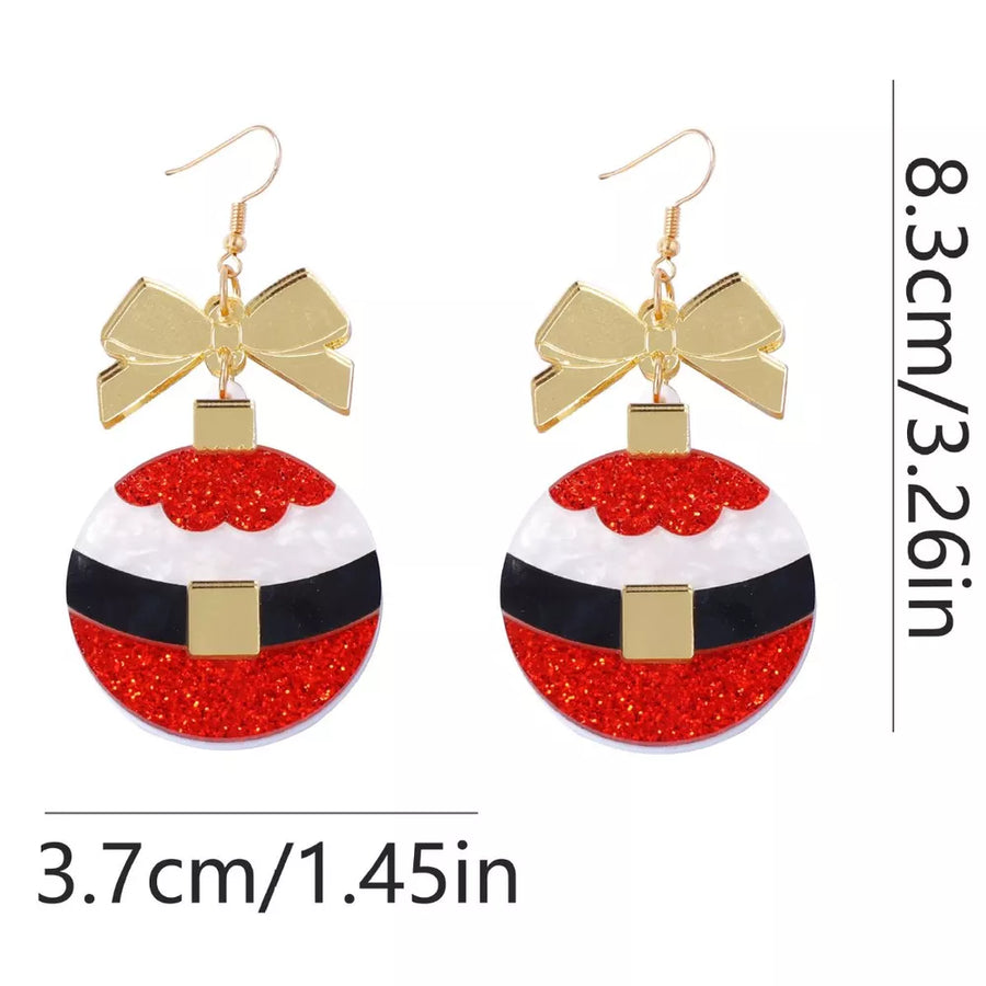gold earrings with long and fishhook