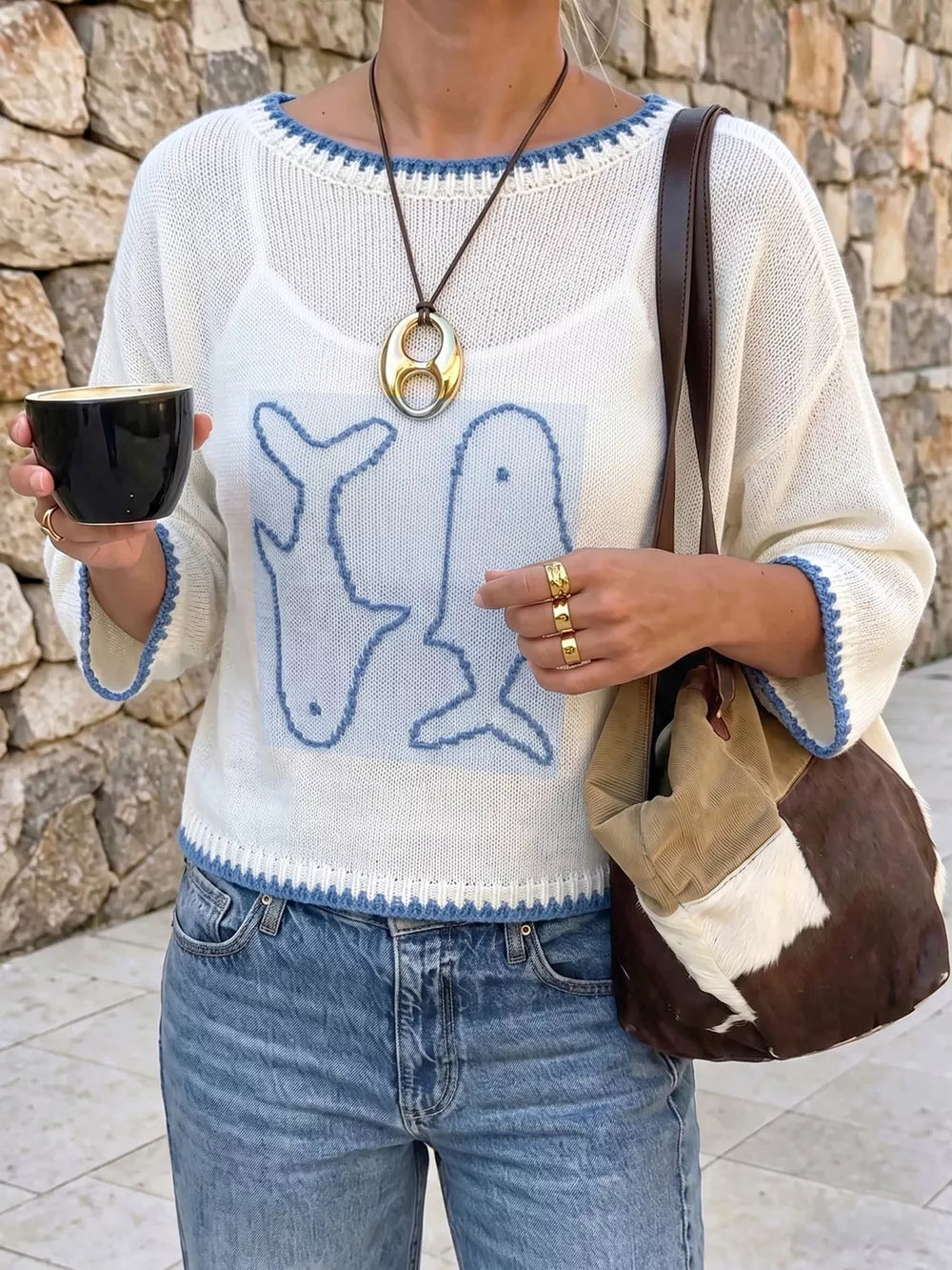 White pullover sweater with cropped and pullover