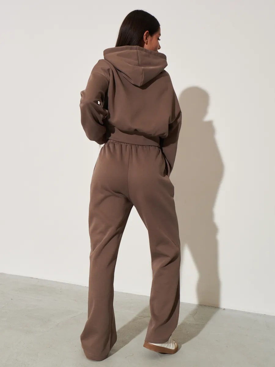 Brown lounge set with cropped and zip-front, drawstring, elastic