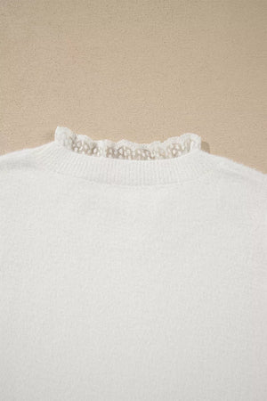 White regular pullover sweater with crew neck