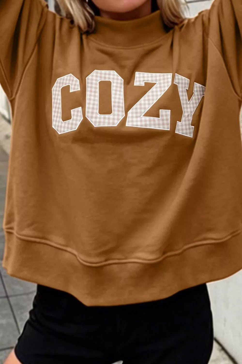 sweatshirt in Caramel with gingham and oversized