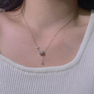 necklace in silver featuring adjustable length and n/a fit