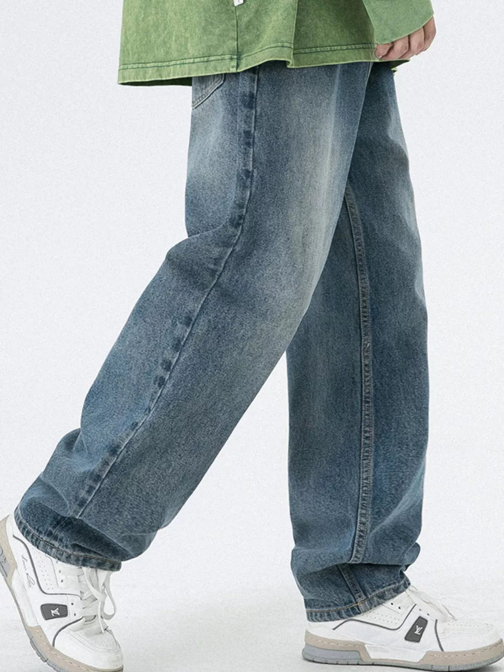 Men S Vintage Wash Relaxed Fit Jeans in Medium