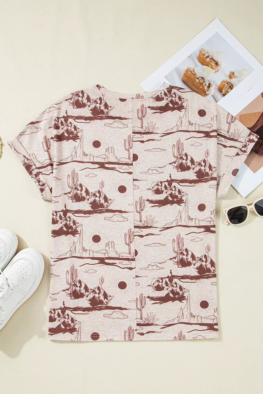 Dust Storm with Desert Sand Print Short Sleeve Knit Top in Dust Storm