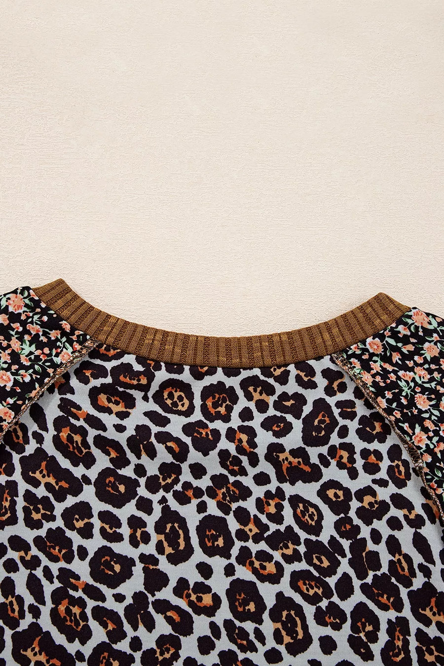 Leopard Floral Print Ribbed Puff Sleeve Sweatshirt option 8