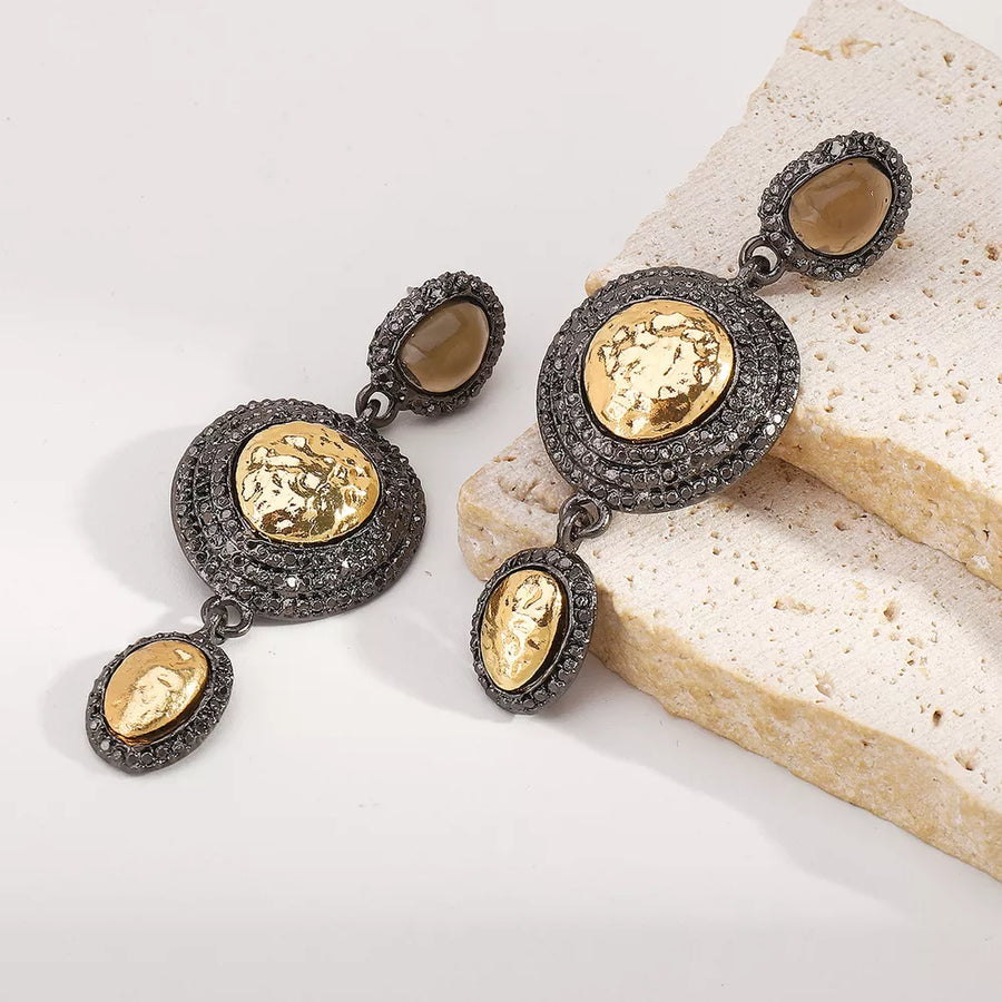 Vintage-inspired 18k Gold-plated Dangle Earrings in Gold