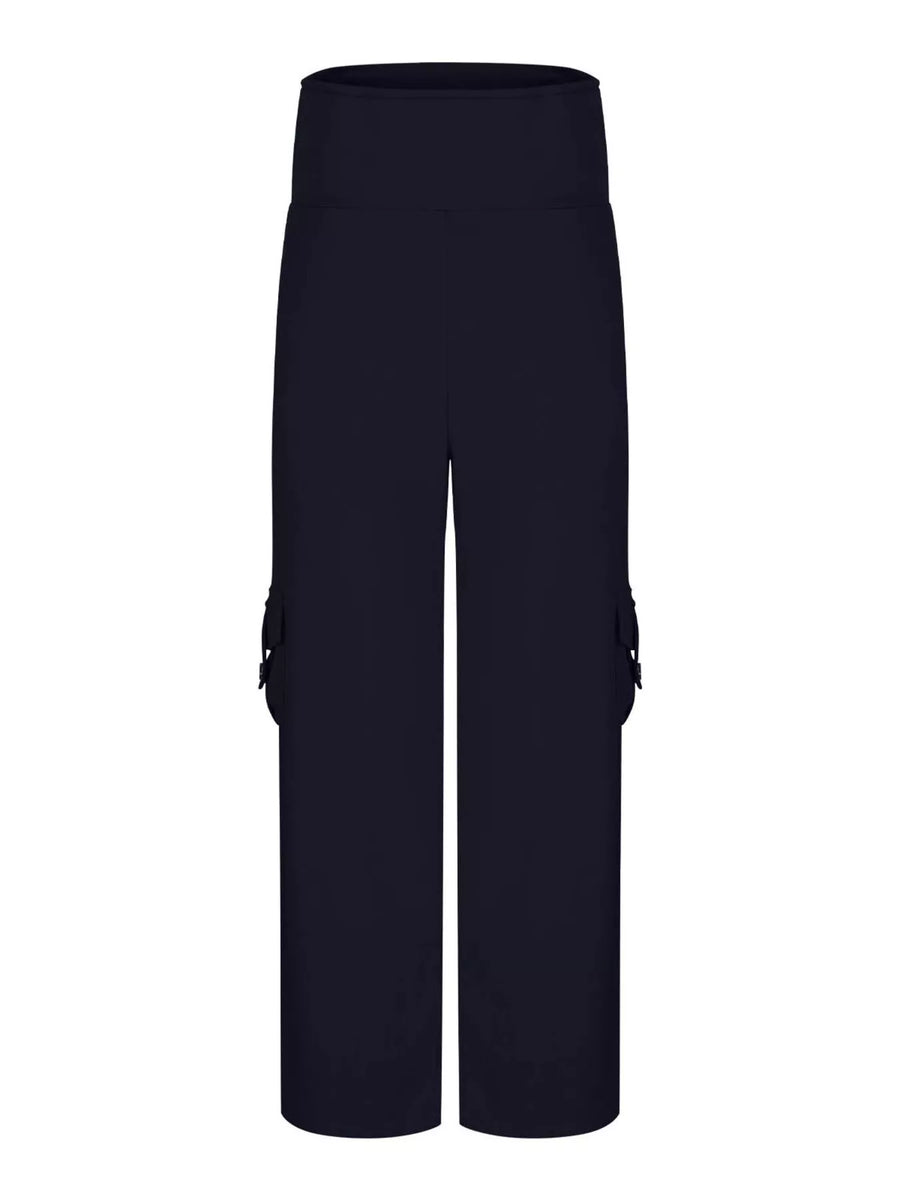 Navy blue pocketed high-waisted yoga pants with a flared silhouette.