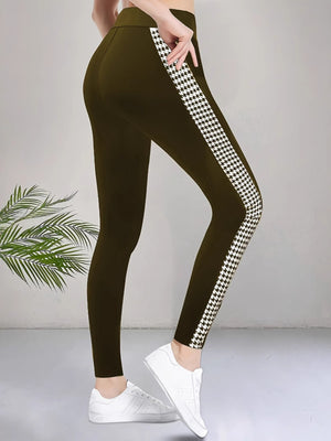 Red leggings with full-length and elastic