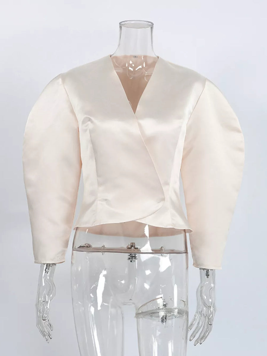 romantic blazer in ivory with collared