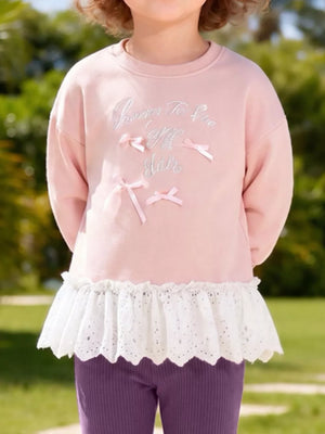 90% cotton, 10% polyester Care instructions: Machine wash cold sweatshirt in Dusty Pink with relaxed silhouette
