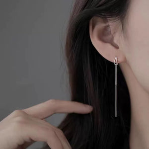 earrings in silver featuring dangle and linear fit