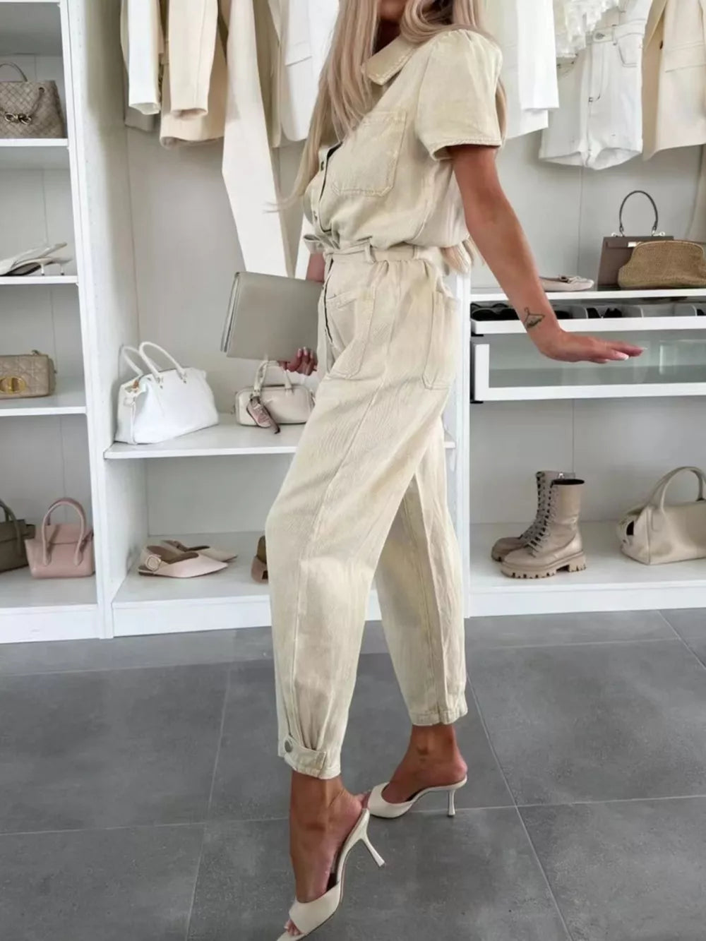 vintage-inspired jumpsuit in Blue with collared