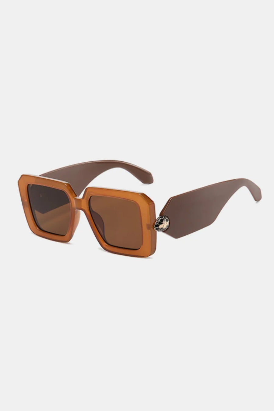Geometric facet sunglasses in brown with embellished detail.