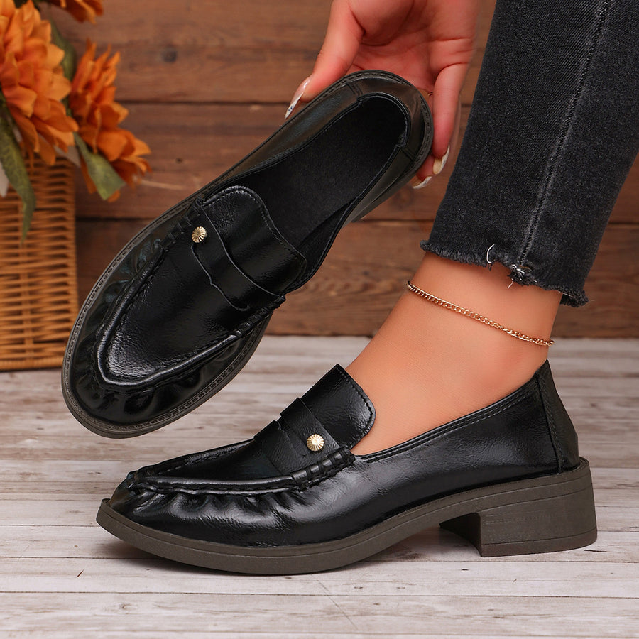 Round Toe Block Heels Loafers in Black with round toe