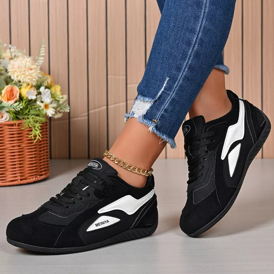 Round Toe Lace Up Sneakers in White