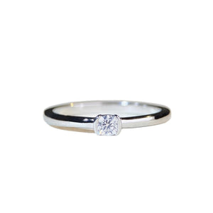 white ring