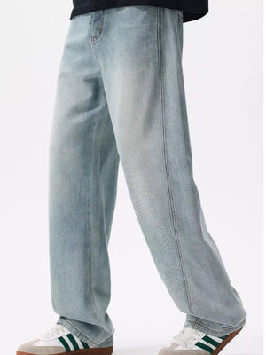 Men's Loose Fit Blue Jeans in Blue