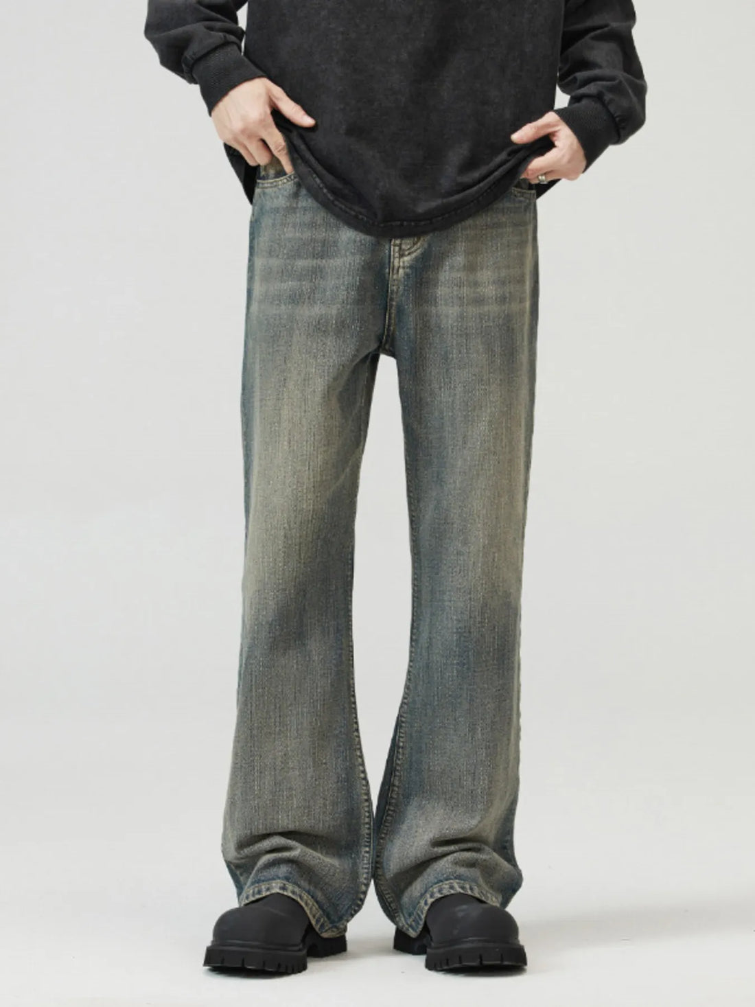 Vintage wash wide-leg denim jeans with a comfortable fit.