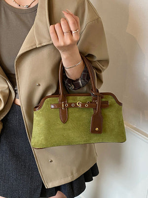 handbag in black