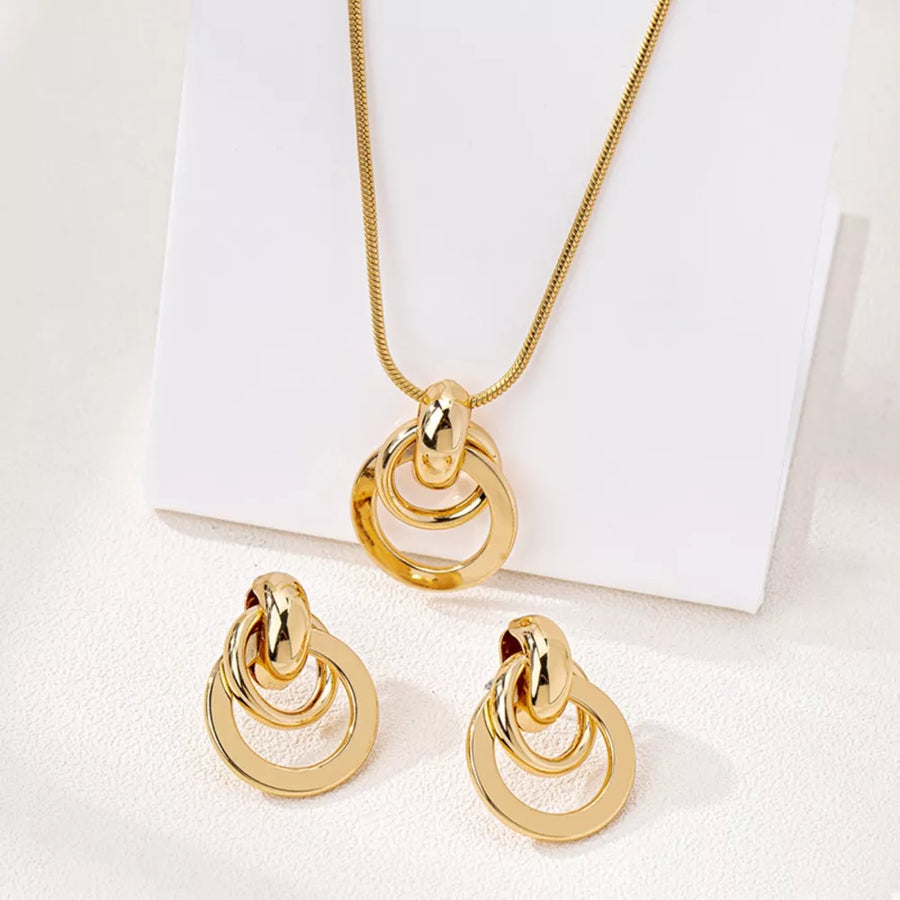 18k Gold-plated Earrings And Pendant Necklace Set in Gold with 18K gold-plated
