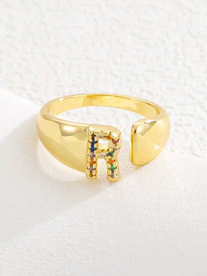 18k Gold-plated Zircon Letter Ring in Q with gold-plated