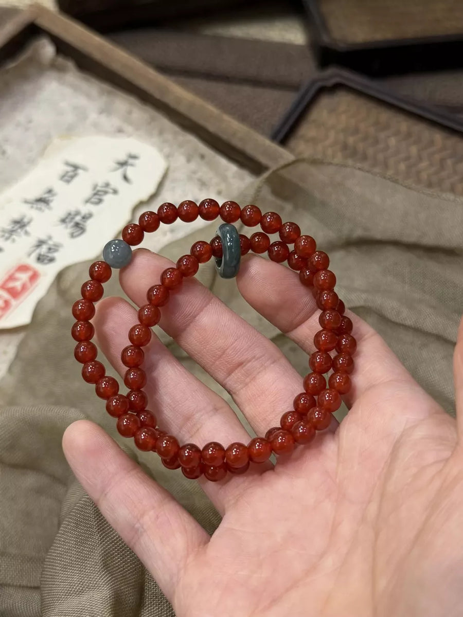 Double Layered Agate Beaded Bracelet in Burgundy