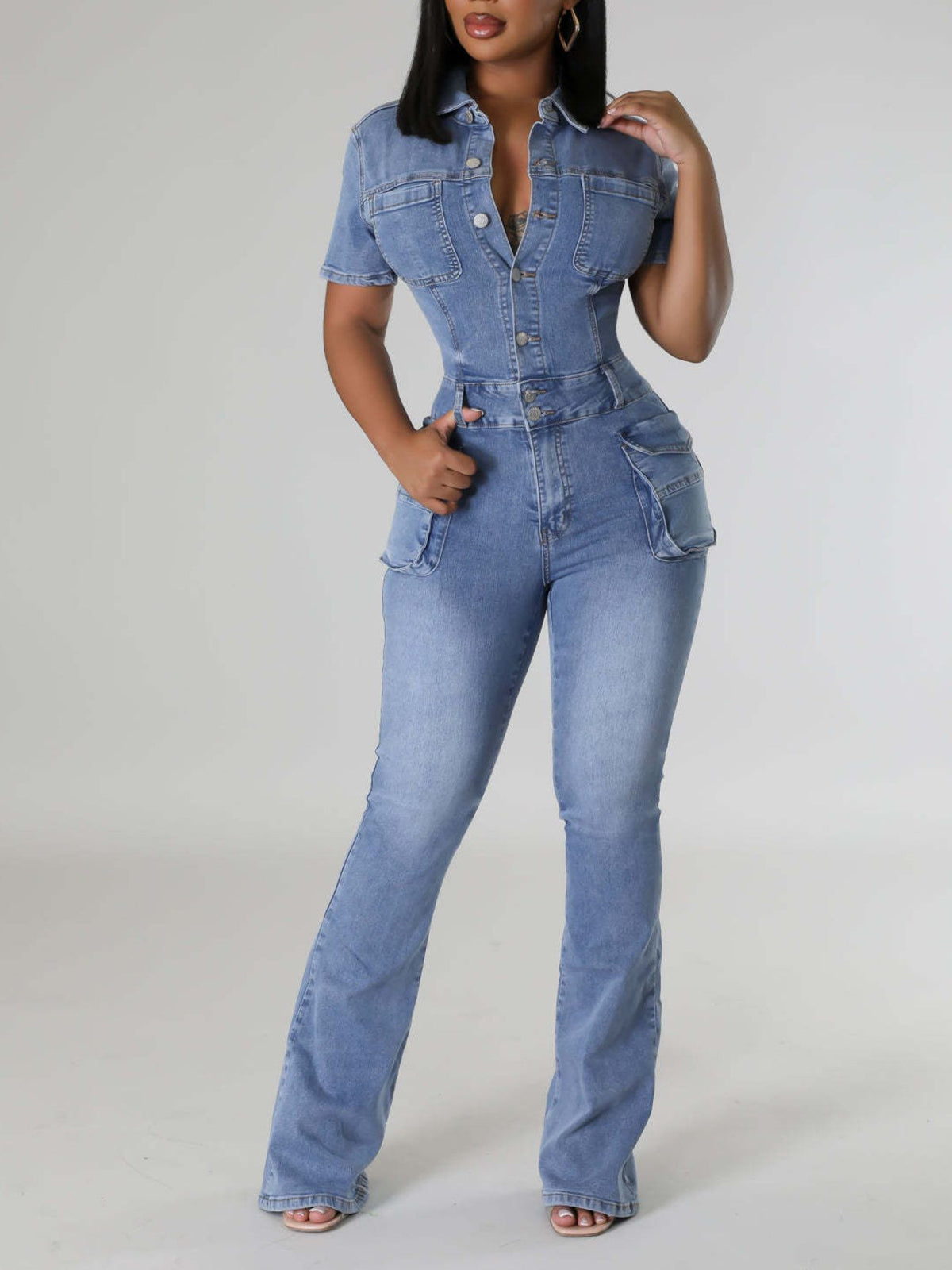 jumpsuit in light blue featuring washed and flared fit