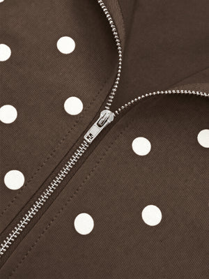 55% viscose, 40% polyester, 5% elastane Care instructions: Machine wash cold sweatshirt in Coffee Brown with relaxed