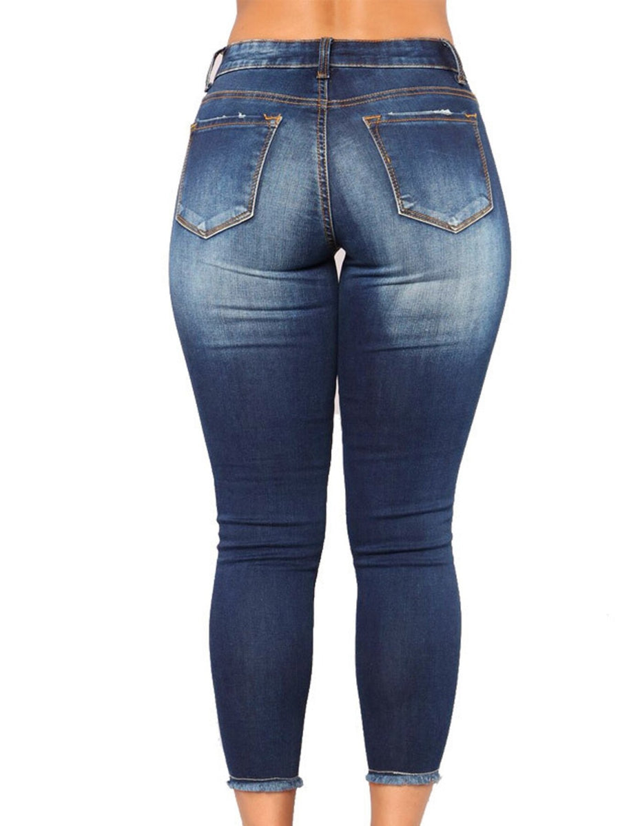 Black skinny jeans with ankle-length and zip-front