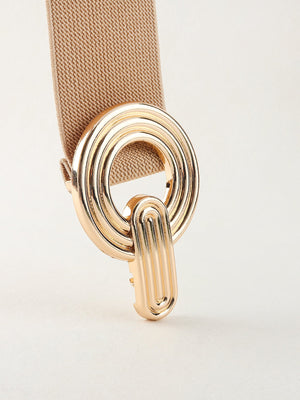 Interlocking circle stretch belt in caramel with gold alloy buckle detail.