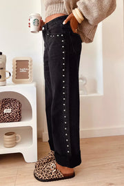 71% cotton, 27 straight jeans in Black with straight silhouette