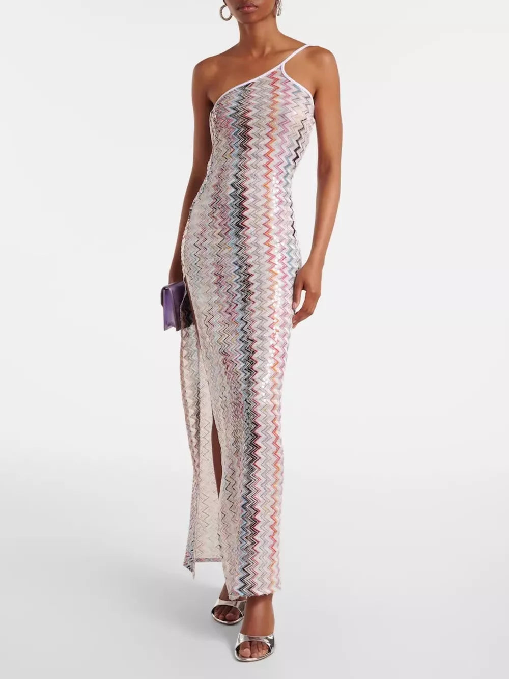Zigzag one-shoulder maxi dress with slit in multicolor knit fabric.