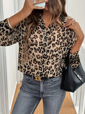 Leopard button-down shirt with hip-length and button-front
