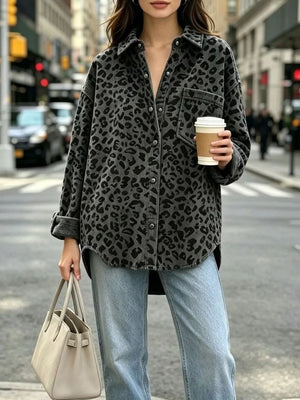 streetwear button-down shirt in black with collared
