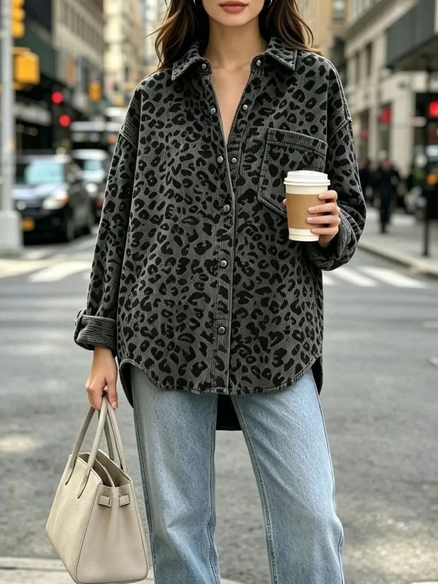streetwear button-down shirt in black with collared