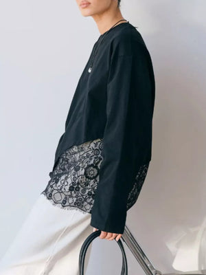 Long-sleeve T-shirt With Lace Hem in White with lace detail