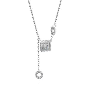 silver necklace with collar and clasp